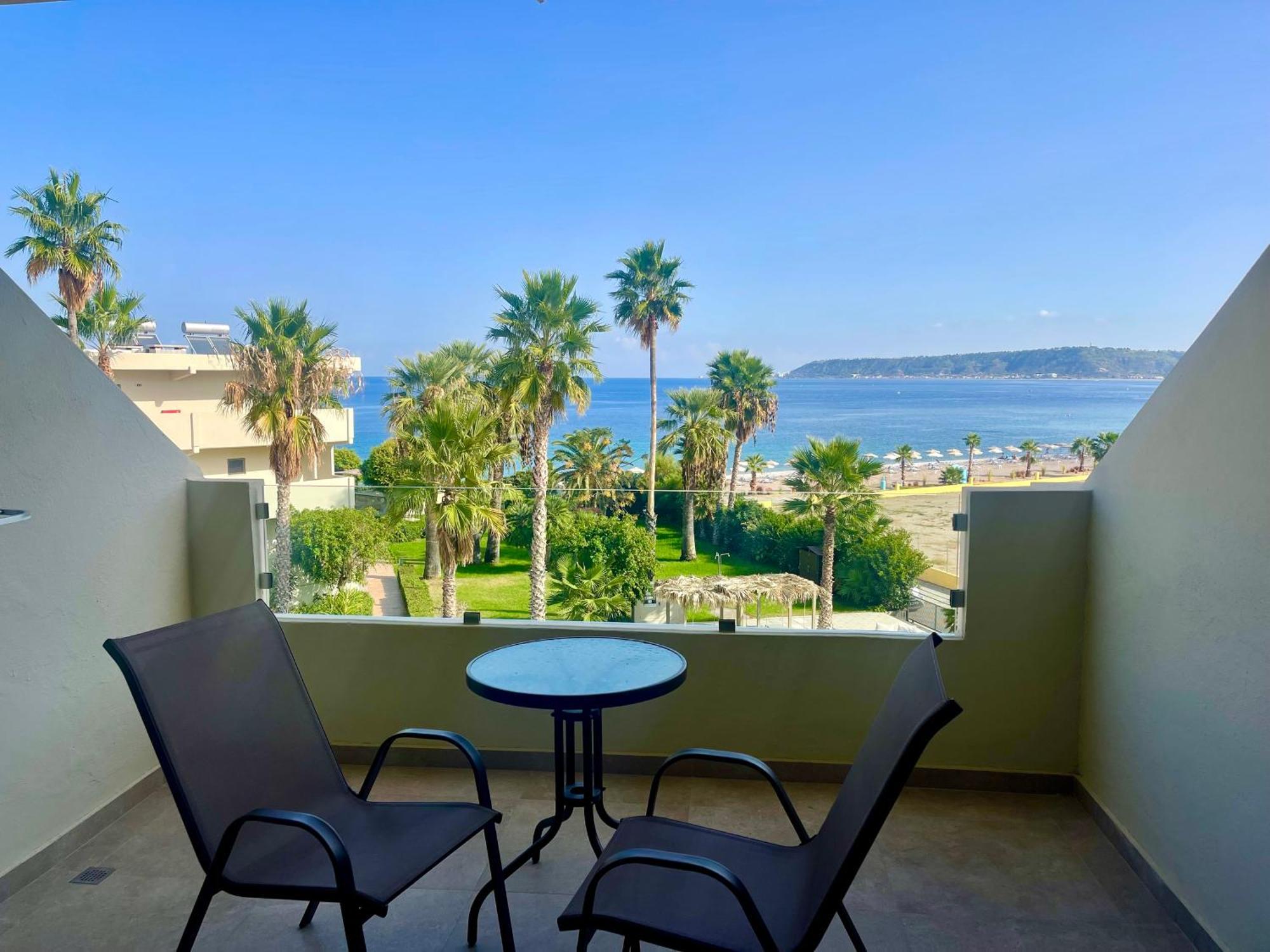 Ixia Dream Hotel - Adults Only Ngoại thất bức ảnh