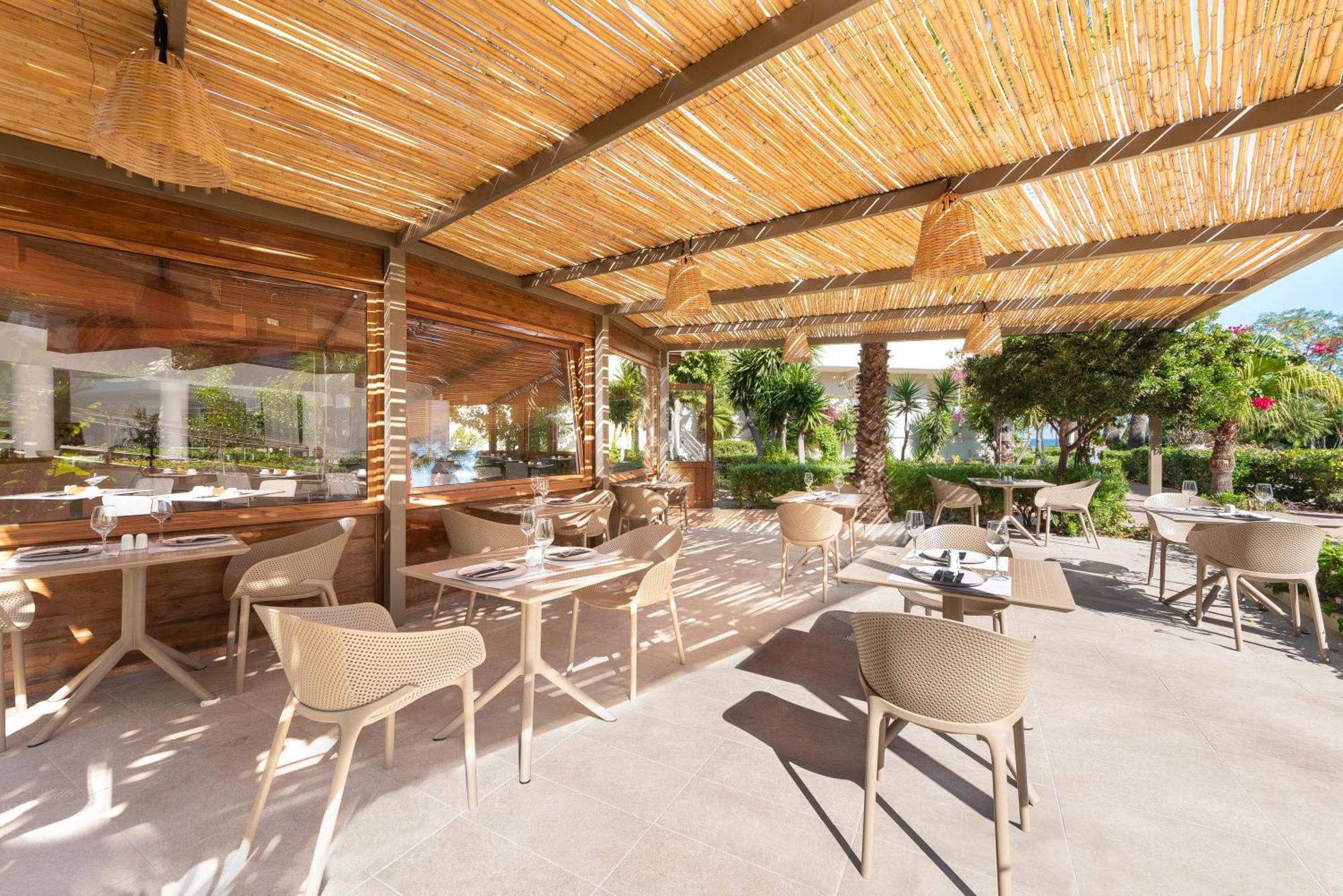 Ixia Dream Hotel - Adults Only Ngoại thất bức ảnh